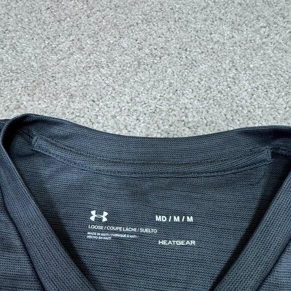 Under Armour T-Shirt Men’s Gray Short Sleeve Size Medium Loose - Picture 10 of 10